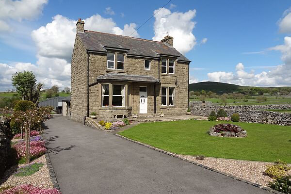 Self-catering holiday accommodation - Peak District